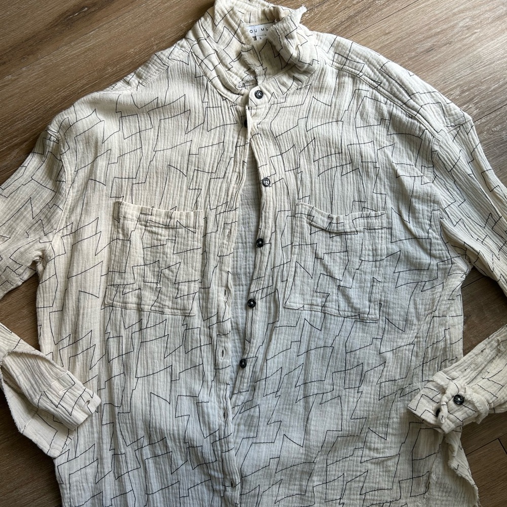 Women’s Large Cream Patterned Shirt